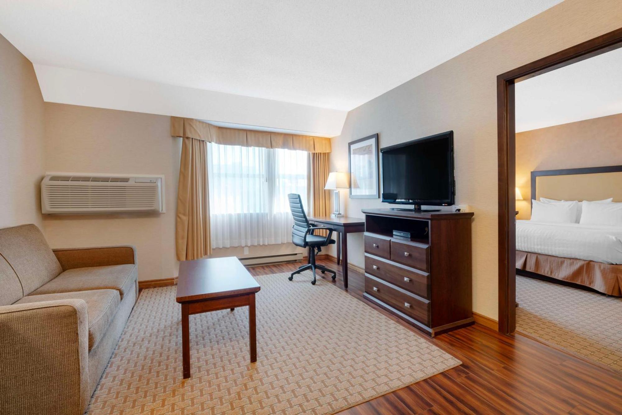 Best Western Plus Emerald Isle Hotel Sidney Exteriör bild