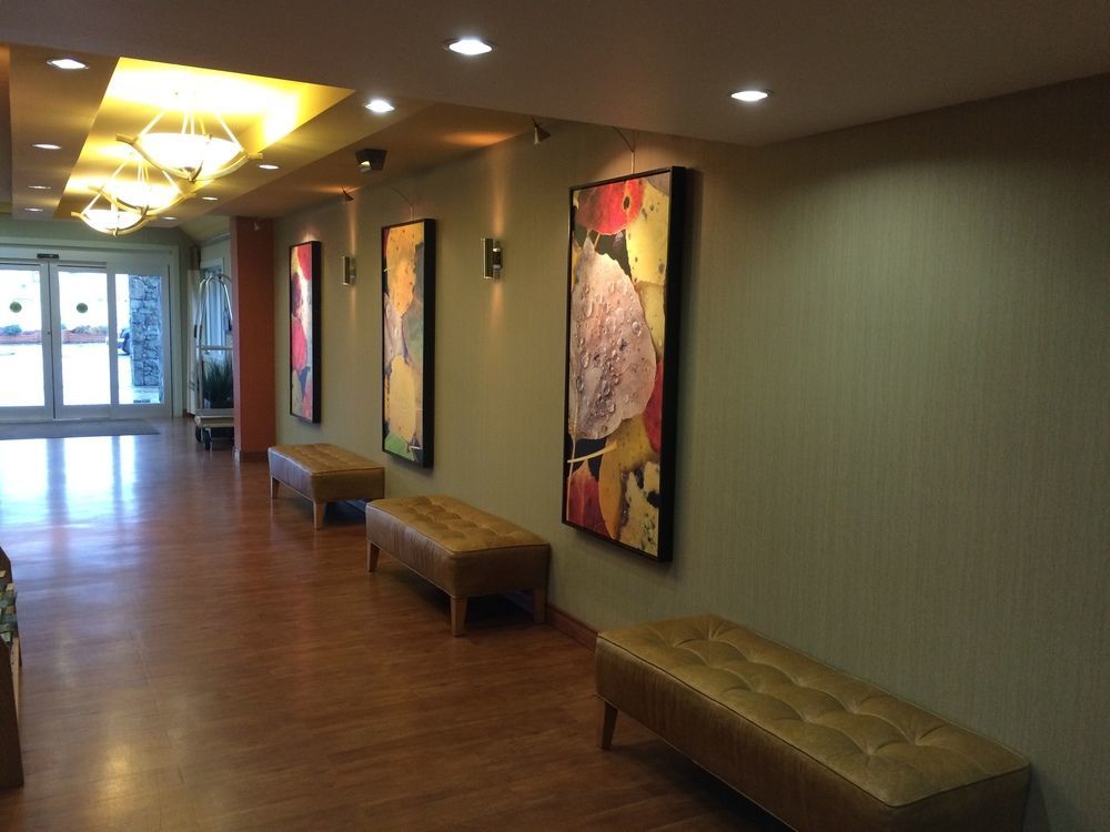 Best Western Plus Emerald Isle Hotel Sidney Exteriör bild